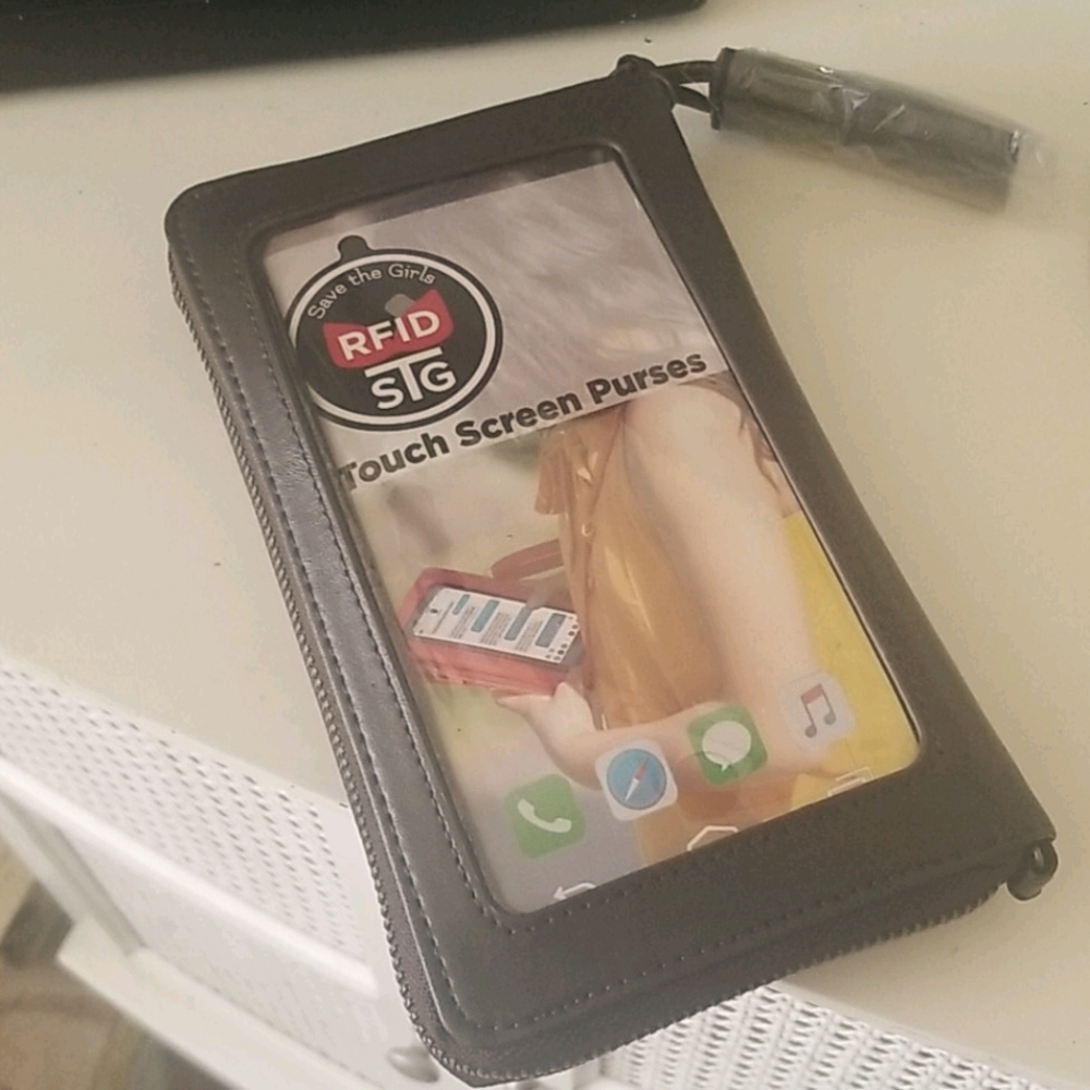 RFID touch screen purse NWOT